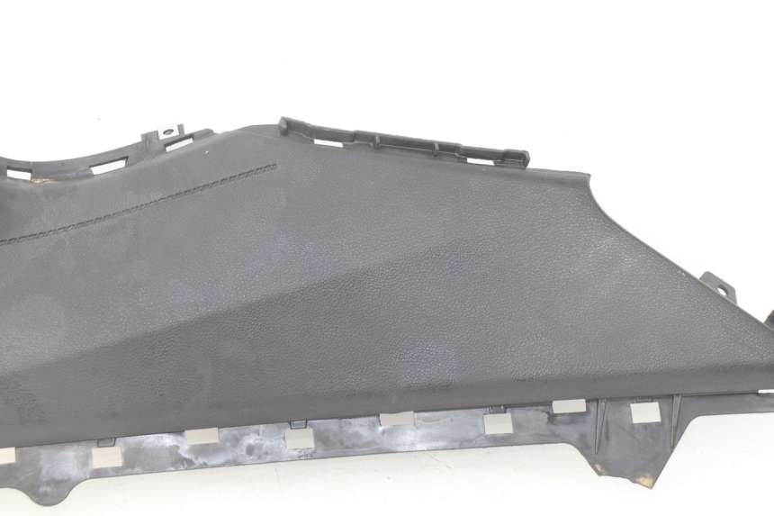 photo de LINKS VOETSTEUNVERBINDING YAMAHA YP T-MAX TMAX 530 (2017 - 2020) - Markeringen en referenties