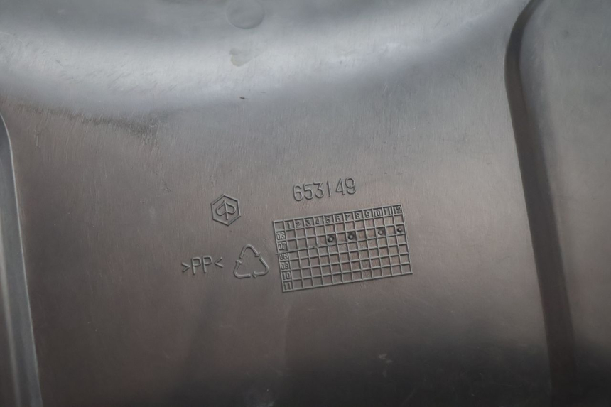 photo de VOETSTEUNVERBINDING GILERA GP 800 (2007 - 2013) - Technische close-up