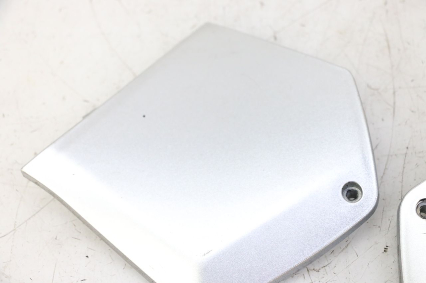 photo de VOETSTEUNVERBINDING PIAGGIO MP3 LT 300 (2010 - 2016) - Andere kijkhoek