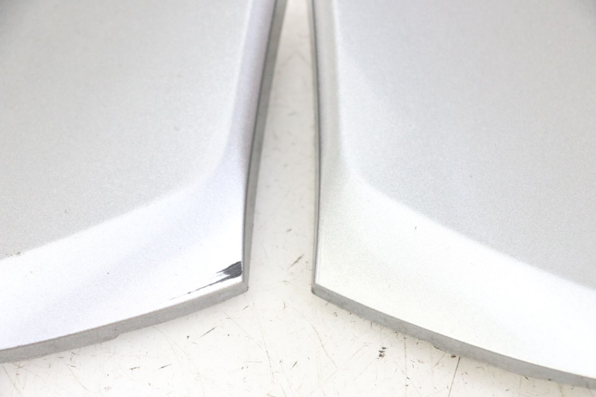 photo de VOETSTEUNVERBINDING PIAGGIO MP3 500 (2014 - 2017) - Zoom op gebruiksstaat