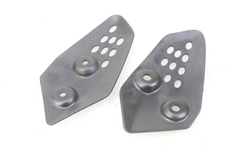 photo de VOETSTEUNVERBINDING YAMAHA MT-07 MT07 700 (2018 - 2020) - Detail van het onderdeel