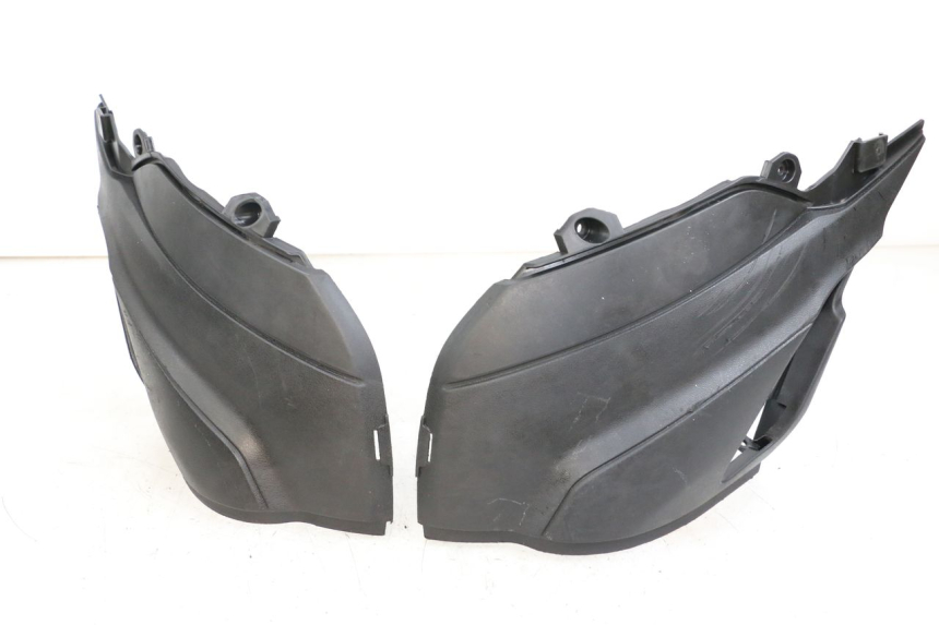 photo de VOETSTEUNVERBINDING PIAGGIO NEW TYPHOON 50 (2018 - 2021) - Hoofdaanzicht