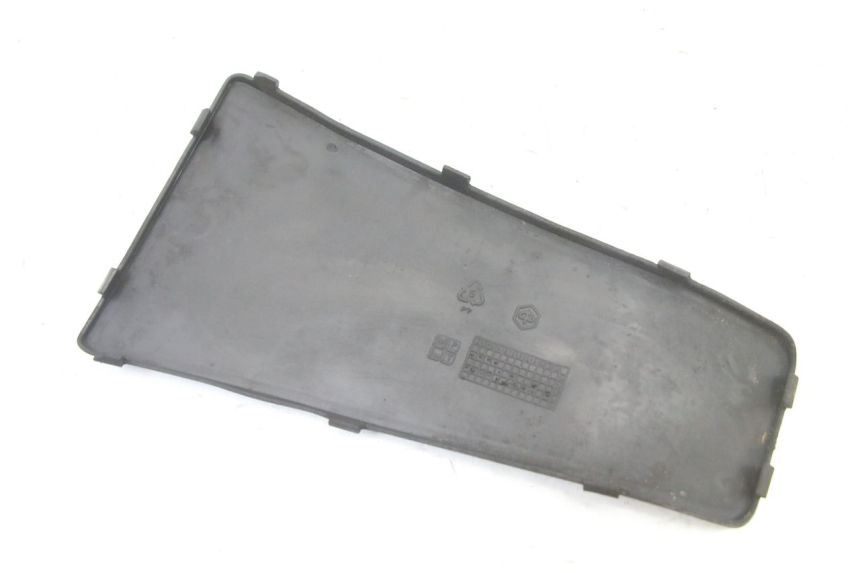 photo de VOETSTEUNVERBINDING PIAGGIO VESPA S 2T 50 (2007 - 2014) - Technische close-up