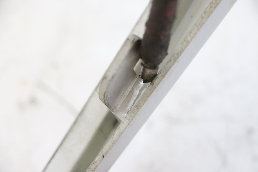 photo de VOETSTEUNVERBINDING PEUGEOT SATELIS 250 (2006 - 2012) - Detail van het onderdeel