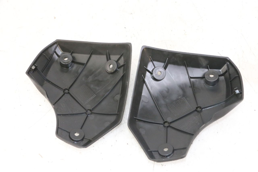 photo de VOETSTEUNVERBINDING PEUGEOT STREETZONE I 2T 50 (2018 - 2020) - Detail van het onderdeel