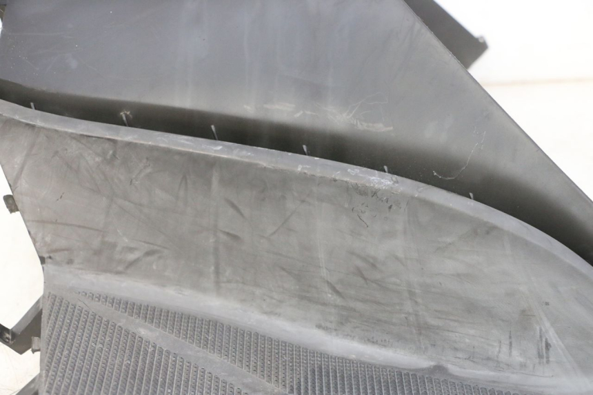 photo de VOETSTEUNVERBINDING YAMAHA YP MAJESTY 125 (2007 - 2010) - Kenmerkende details