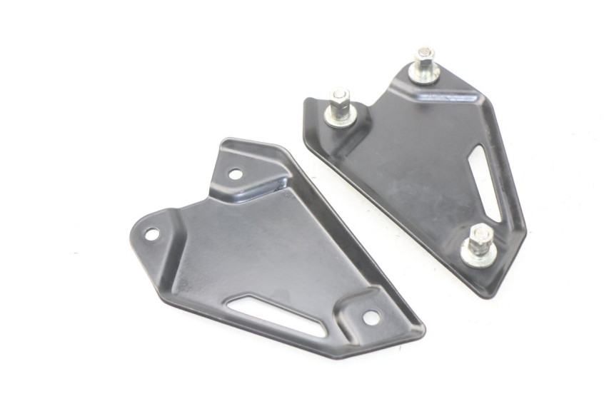 photo de VOETSTEUNVERBINDING KAWASAKI Z Z900 900 (2017 - 2019) - Detail van het onderdeel