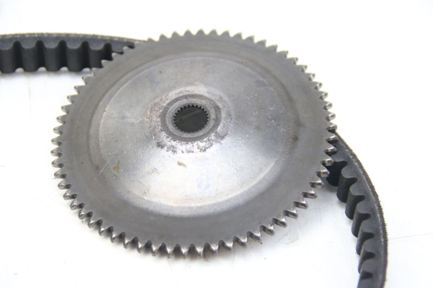 photo de VASTE NAAF PEUGEOT KISBEE 4T 50 (2018 - 2022) - Zoom op gebruiksstaat