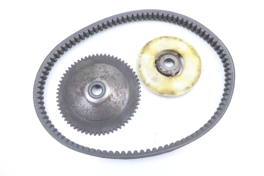 photo de VASTE NAAF PEUGEOT KISBEE 4T 50 (2018 - 2022) - Zoom op gebruiksstaat