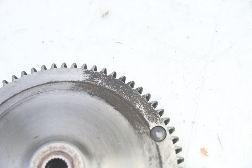 photo de VASTE NAAF PEUGEOT SPEEDAKE 50 (1995 - 1997) - Andere kijkhoek