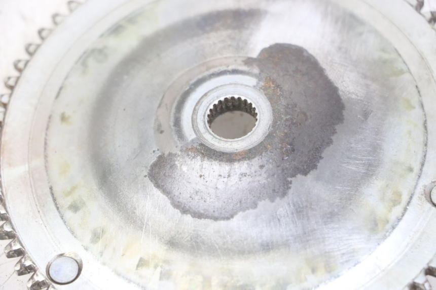 photo de VASTE NAAF PEUGEOT SPEEDFIGHT 2 LC 50 (2000 - 2009) - Detail van het onderdeel