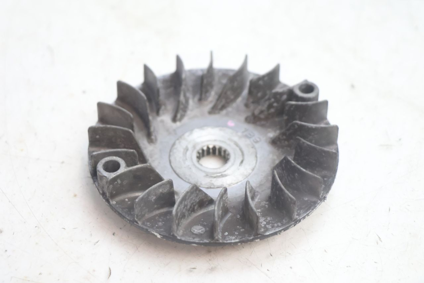 photo de VASTE NAAF YAMAHA XMAX X-MAX 125 (2006 - 2009) - Detail van het onderdeel