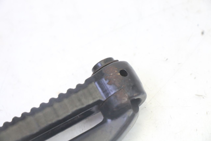 photo de STARTERPEDAAL PEUGEOT KISBEE 4T 50 (2018 - 2022) - Zoom op gebruiksstaat