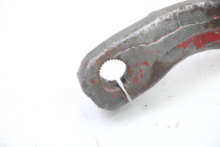 photo de STARTERPEDAAL MBK BOOSTER SPIRIT NAKED 50 (2004 - 2017) - Zoom op gebruiksstaat