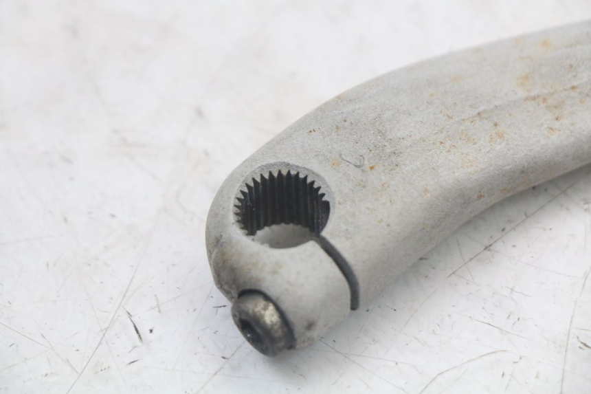 photo de STARTERPEDAAL MBK STUNT NAKED 50 (2004 - 2018) - Technische close-up