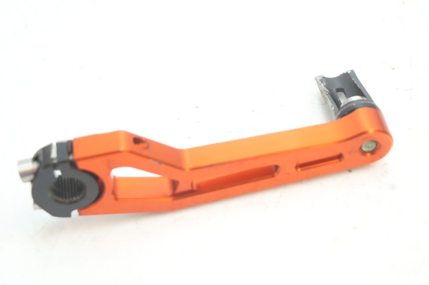 photo de STARTERPEDAAL PEUGEOT VIVACITY 50 (2004 - 2009) - Bevestigingspunten