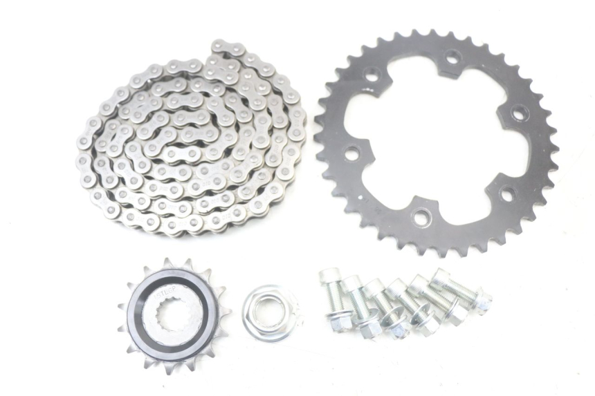 photo de KETTINGSET ROYAL ENFIELD CONTINENTAL GT 650 (2019 - 2024) - Detail van het onderdeel