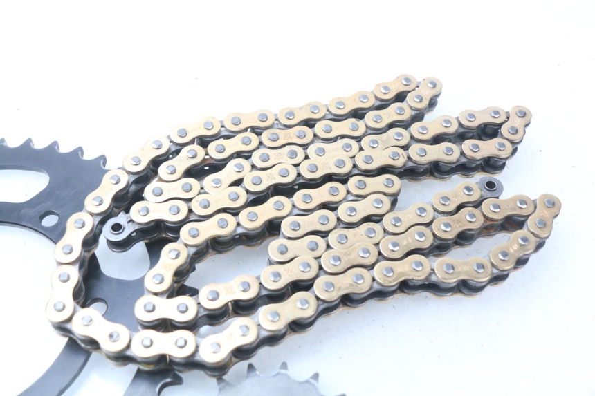 photo de KETTINGSET SUZUKI GSX-R GSXR 750 (2011 - 2016) - Zoom op gebruiksstaat