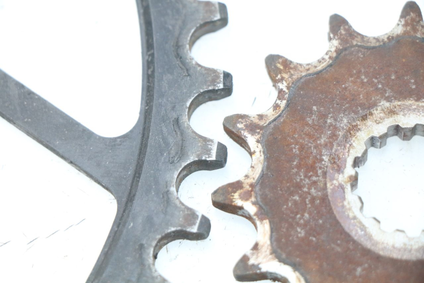 photo de KETTINGSET SUZUKI SV S ABS 650 (2003 - 2009) - Zoom op gebruiksstaat