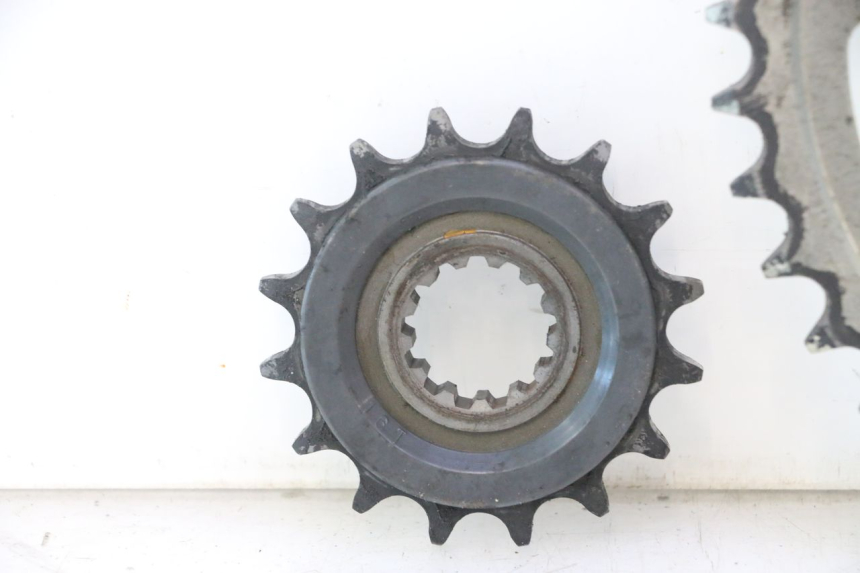 photo de KETTINGSET YAMAHA TDM ABS 900 (2002 - 2014) - Detail van het onderdeel