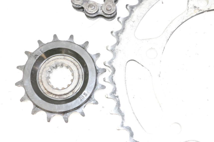 photo de KETTINGSET YAMAHA XJ6 ABS 600 (2008 - 2016) - Zoom op gebruiksstaat