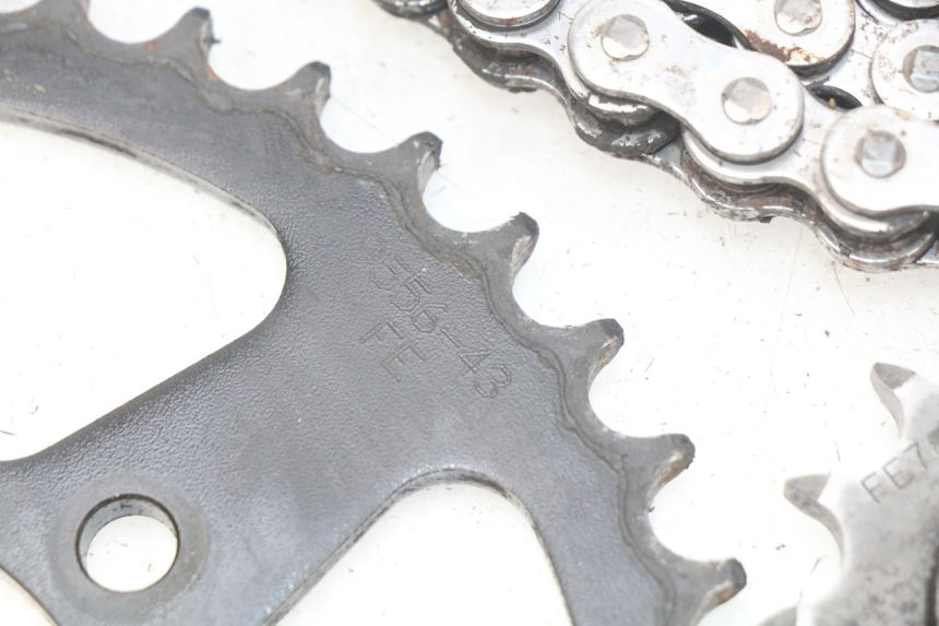 photo de KETTINGSET KAWASAKI Z S 750 (2003 - 2006) - Zoom op gebruiksstaat