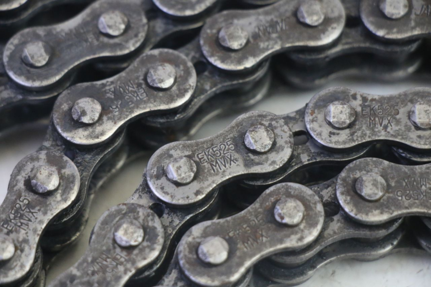 photo de KETTINGSET KAWASAKI ZR 7 750 (1999 - 2004) - Staat van het oppervlak