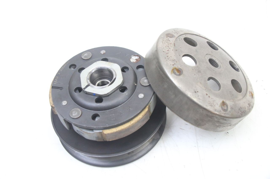 photo de KOPPELING VARIATOR SET KYMCO AGILITY 4T 50 (2018 - 2022) - Zoom op gebruiksstaat