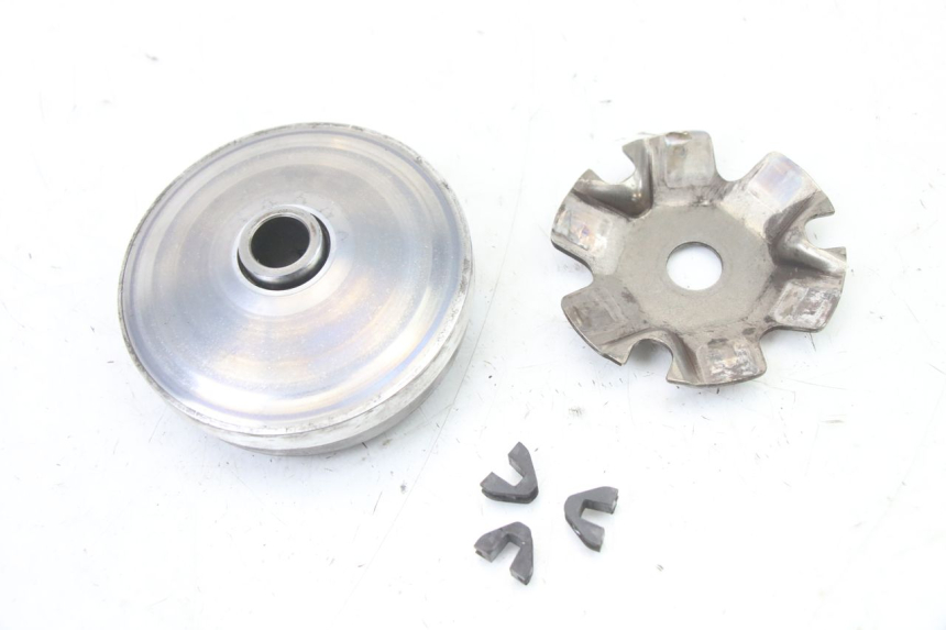 photo de KOPPELING VARIATOR SET KYMCO AGILITY 4T 50 (2018 - 2022) - Markeringen en referenties