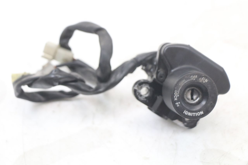 photo de SET SLOTEN, SLEUTEL, CDI, NEIMAN YAMAHA FJR ABS 1300 (2006 - 2012) - Bevestigingspunten