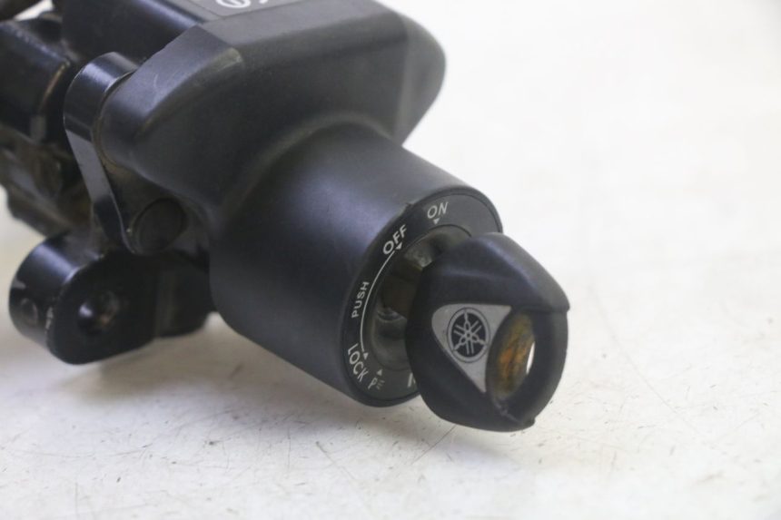 photo de SET SLOTEN, SLEUTEL, CDI, NEIMAN YAMAHA FZ6 N FAZER 600 (2004 - 2006) - Overzicht