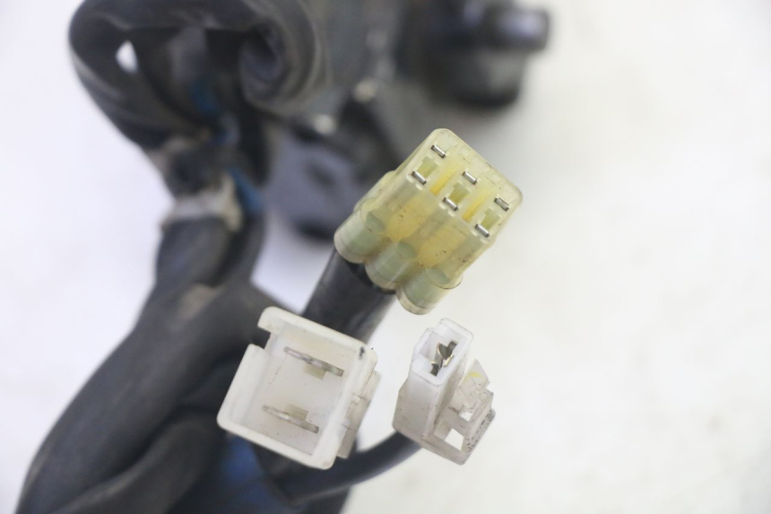 photo de SET SLOTEN, SLEUTEL, CDI, NEIMAN YAMAHA FZ6 N FAZER 600 (2004 - 2006) - Bevestigingspunten