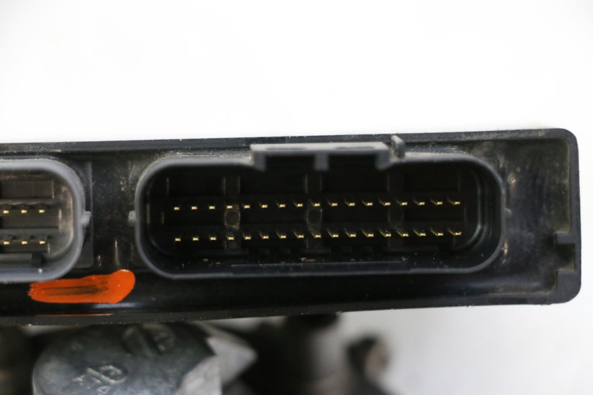 photo de SET SLOTEN SLEUTEL CDI NEIMAN SUZUKI GSR 750 (2011 - 2017) - Detailaanzicht