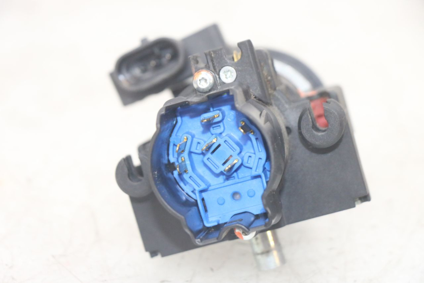 photo de SET SLOTEN, SLEUTEL, CDI, NEIMAN PIAGGIO MP3 HPE 300 (2019 - 2026) - Focus op structuur