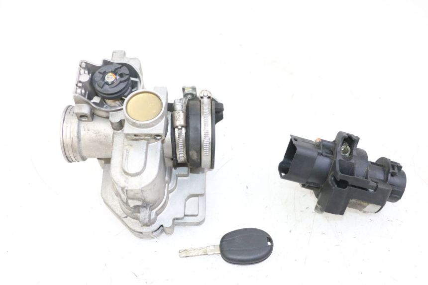photo de SET SLOTEN, SLEUTEL, CDI, NEIMAN PIAGGIO MP3 500 (2014 - 2017) - Gecontroleerd onderdeel
