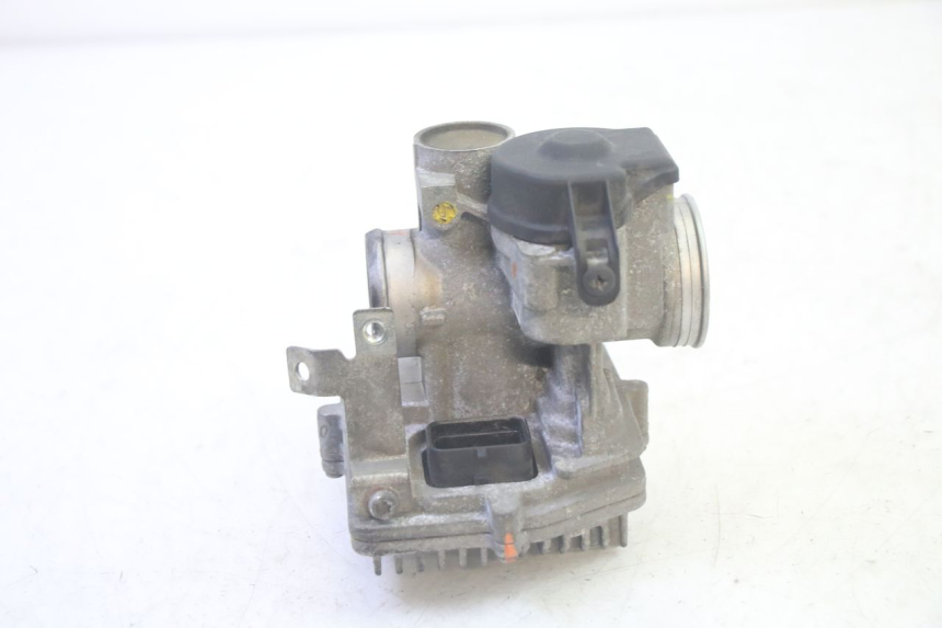 photo de SET SLOTEN, SLEUTEL, CDI, NEIMAN PIAGGIO MP3 500 (2016 - 2018) - Kenmerkende details