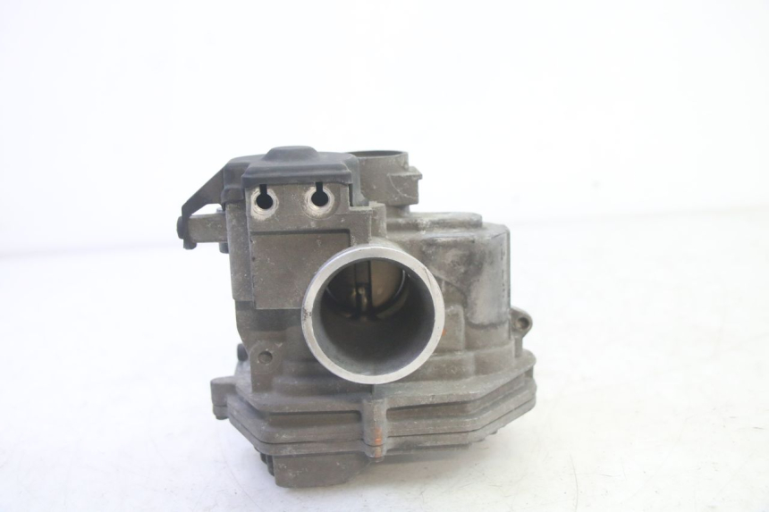 photo de SET SLOTEN, SLEUTEL, CDI, NEIMAN PIAGGIO MP3 500 (2016 - 2018) - Zoom op componenten