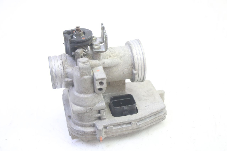 photo de SET SLOTEN SLEUTEL CDI NEIMAN PIAGGIO MP3 RL 250 (2006 - 2010) - Zoom op gebruiksstaat