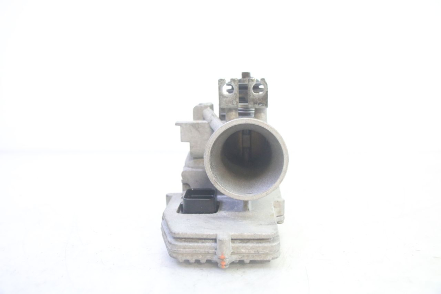 photo de SET SLOTEN SLEUTEL CDI NEIMAN PIAGGIO MP3 RL 250 (2006 - 2010) - Bevestigingspunten