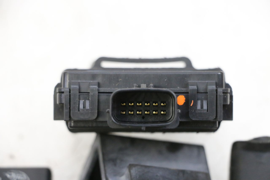 photo de SET SLOTEN SLEUTEL CDI NEIMAN YAMAHA NEO'S CORE 1 (2022 - 2026) - Detailaanzicht