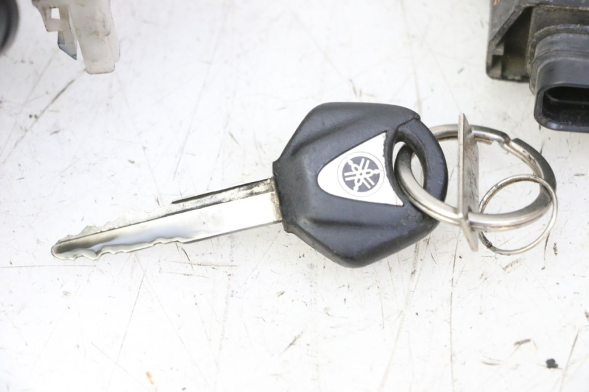 photo de SET SLOTEN, SLEUTEL, CDI, NEIMAN YAMAHA TDM ABS 900 (2002 - 2014) - Zoom op componenten