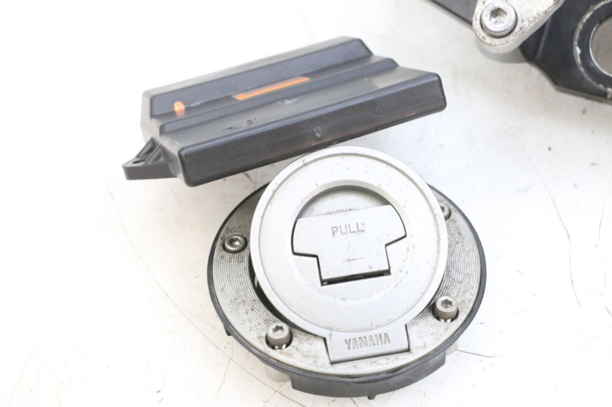 photo de SET SLOTEN, SLEUTEL, CDI, NEIMAN YAMAHA TDM ABS 900 (2002 - 2014) - Visuele inspectie