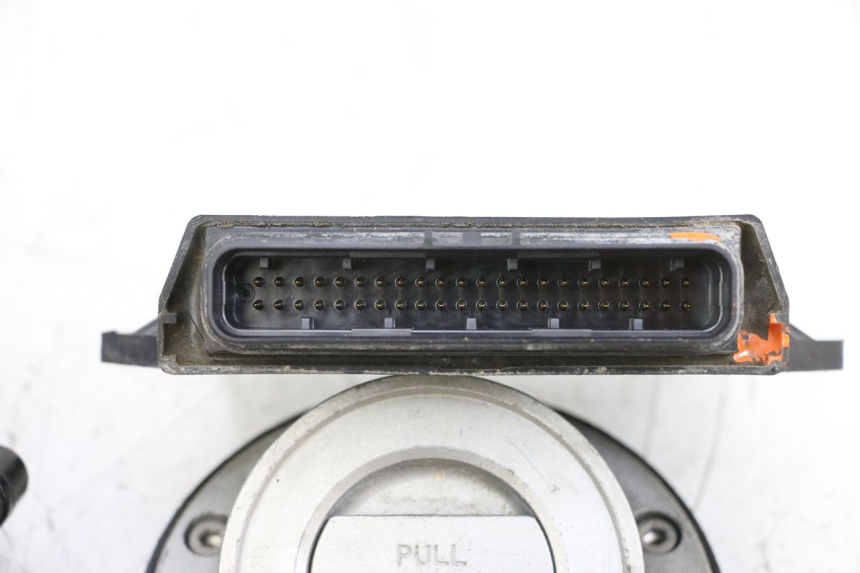 photo de SET SLOTEN, SLEUTEL, CDI, NEIMAN YAMAHA TDM ABS 900 (2002 - 2014) - Focus op structuur