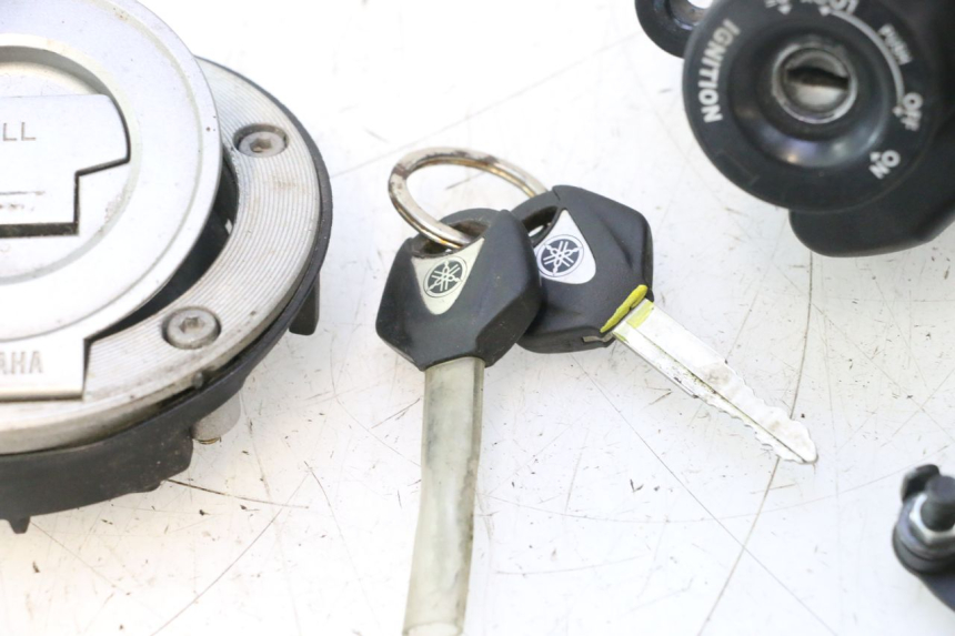 photo de SET SLOTEN, SLEUTEL, CDI, NEIMAN YAMAHA TDM ABS 900 (2002 - 2014) - Zoom op gebruiksstaat