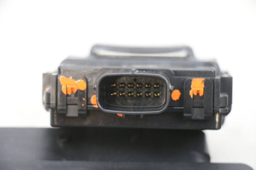 photo de SLOTSET SLEUTEL CDI NEIMAN YAMAHA TRICITY 300 (2020 - 2024) - Andere kijkhoek