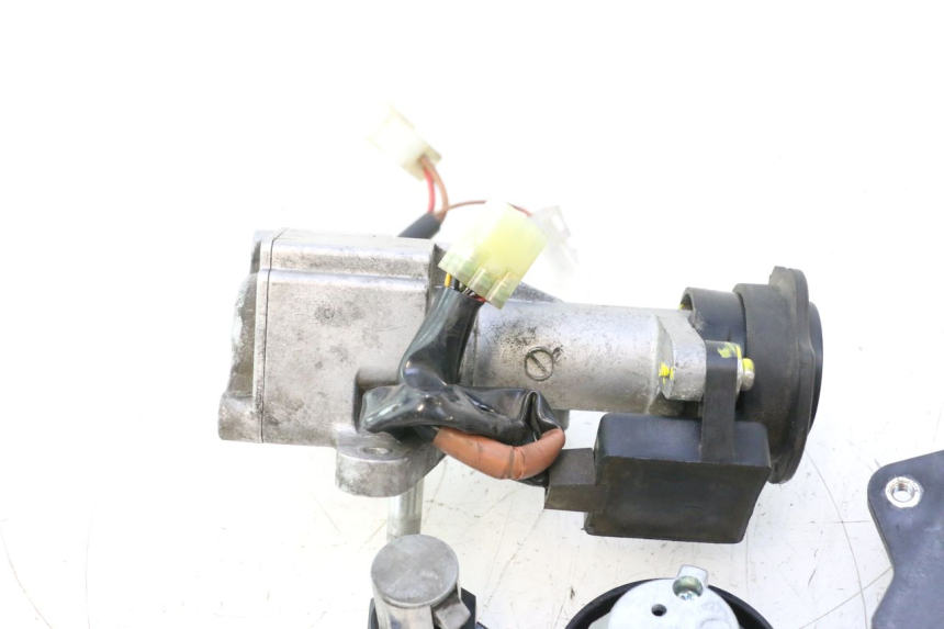 photo de SET SLOTEN, SLEUTEL, CDI, NEIMAN YAMAHA X-MAX XMAX 125 (2010 - 2013) - Zoom op componenten