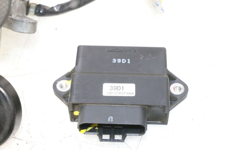 photo de SET SLOTEN, SLEUTEL, CDI, NEIMAN YAMAHA X-MAX XMAX 125 (2010 - 2013) - Andere kijkhoek