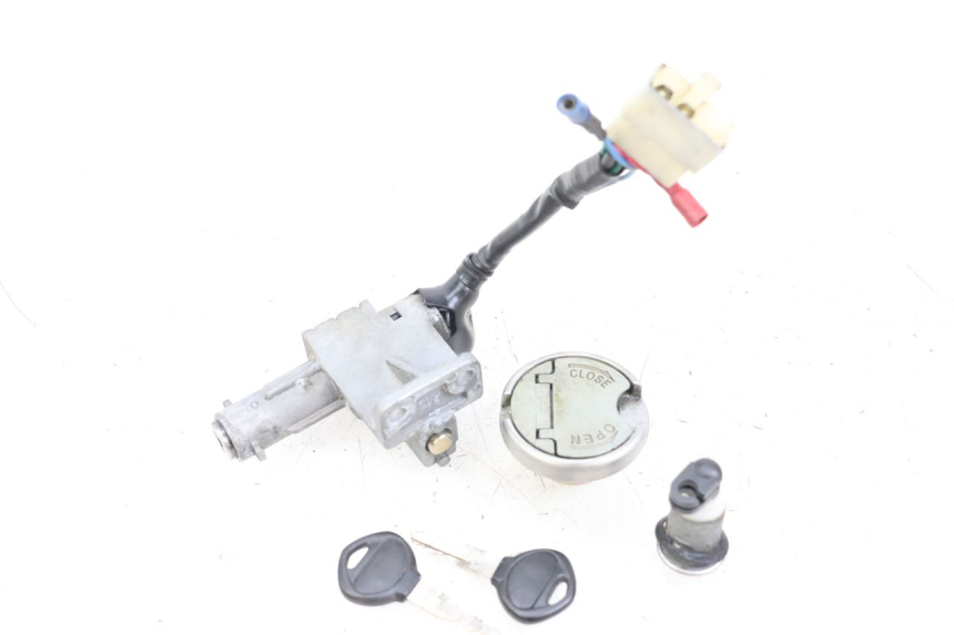 photo de NEIMAN SLOTSET MET SLEUTEL KYMCO AGILITY RS 4T 50 (2009 - 2013) - Gecontroleerd onderdeel