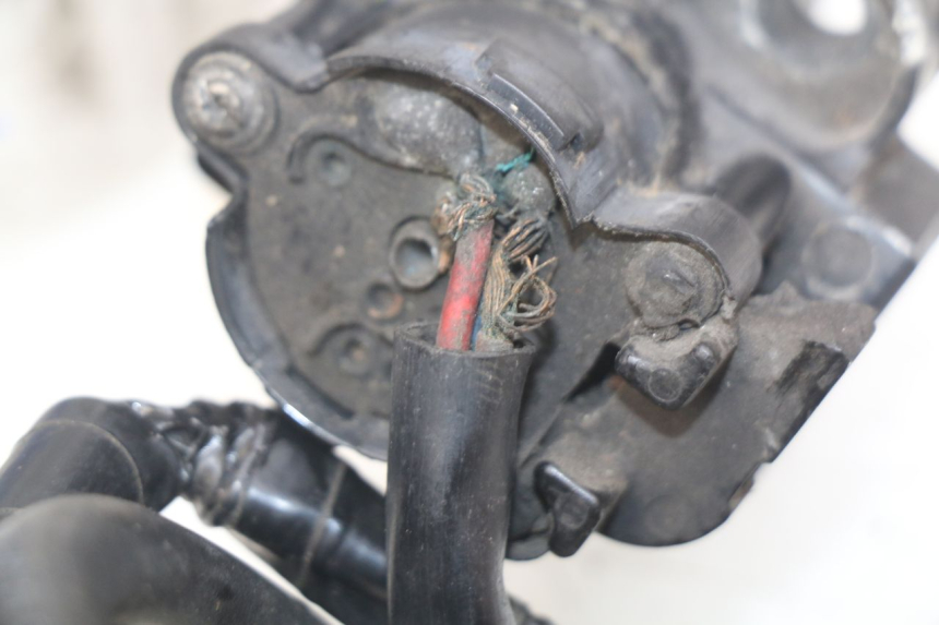 photo de NEIMAN SLOT EN SLEUTEL SET HONDA CBR RR FIREBLADE 900 (1992 - 1994) - Andere kijkhoek