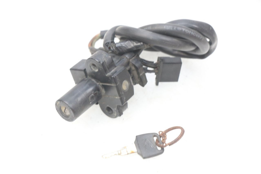 photo de NEIMAN SLOT EN SLEUTEL SET HONDA CBR RR FIREBLADE 900 (1992 - 1994) - Bevestigingspunten